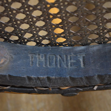 メーカーマーク,トーネット社（Thonet）とは,トーネットチェア,カフェチェア,アンティークチェア,アンティーク椅子,ビストロチェア9